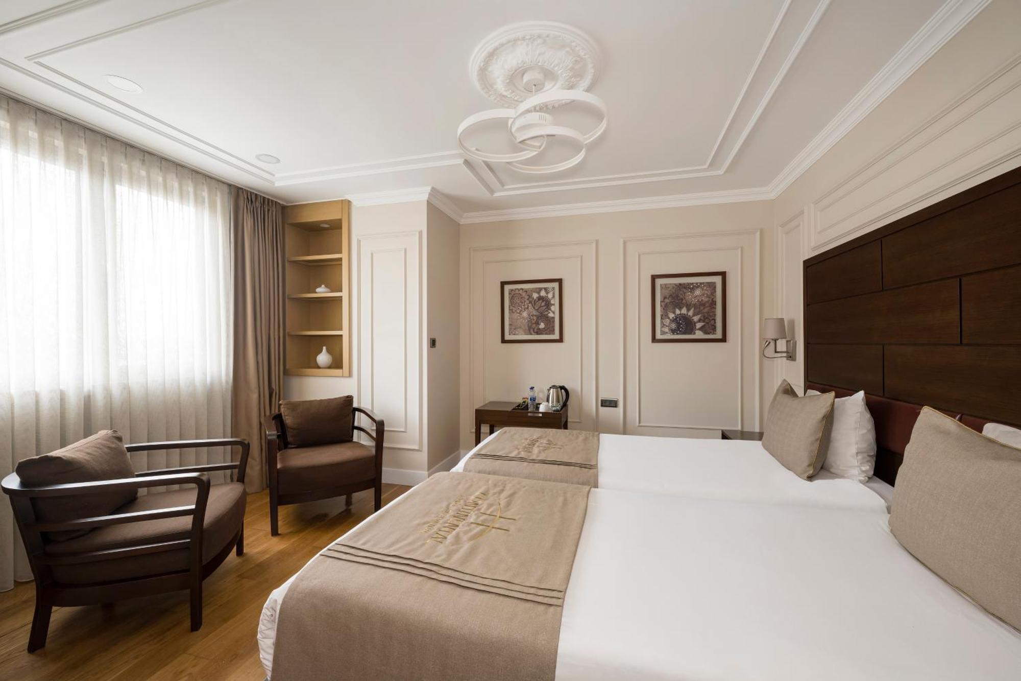 Continental Hotel Pera Isztambul Szoba fotó